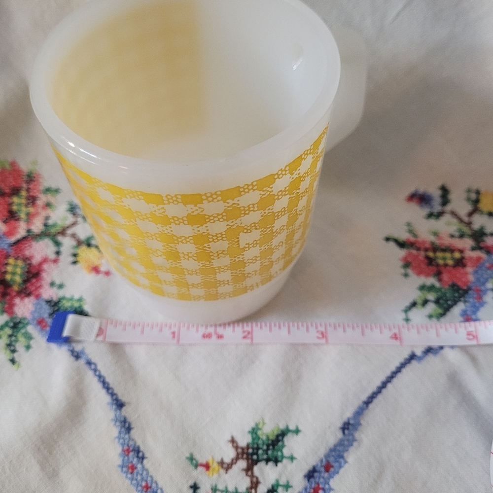 4/$26 Vintage Yellow Gingham Mug - Picture 6 of 7
